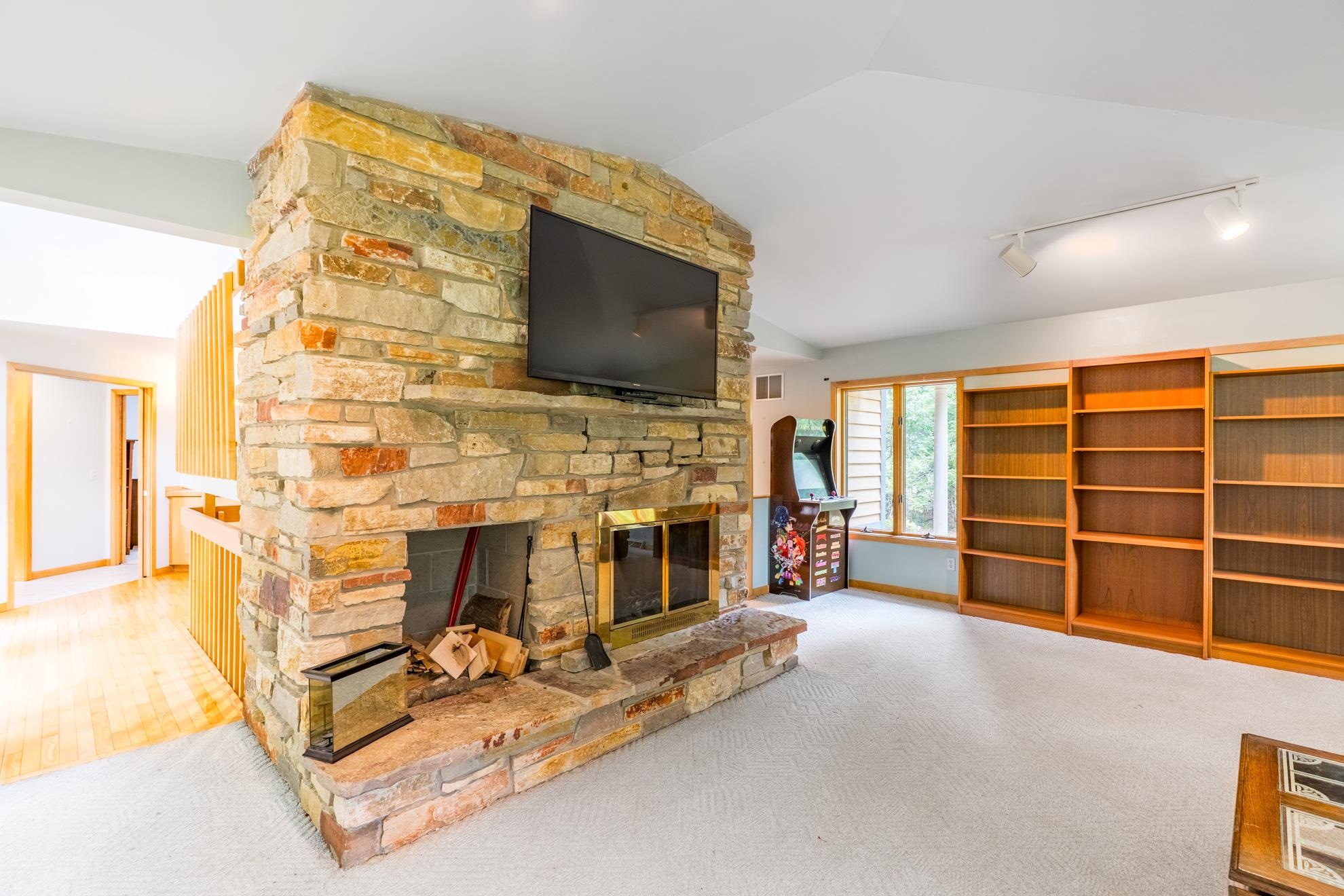 126 Virginia Drive Property Photo 13