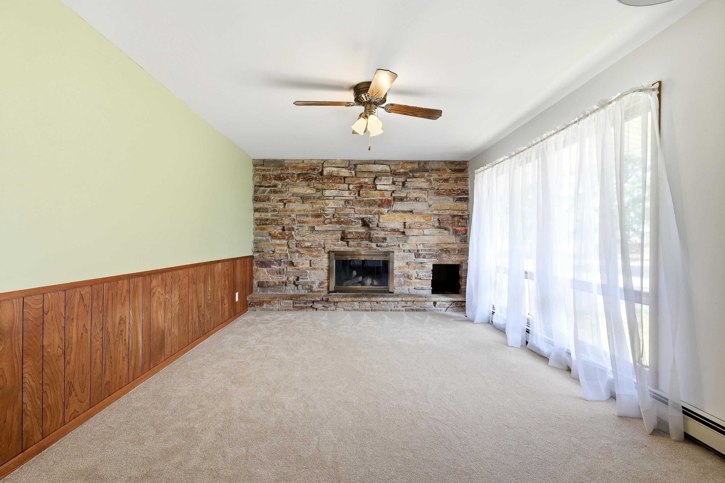 5595 Ellis Street Property Photo 10