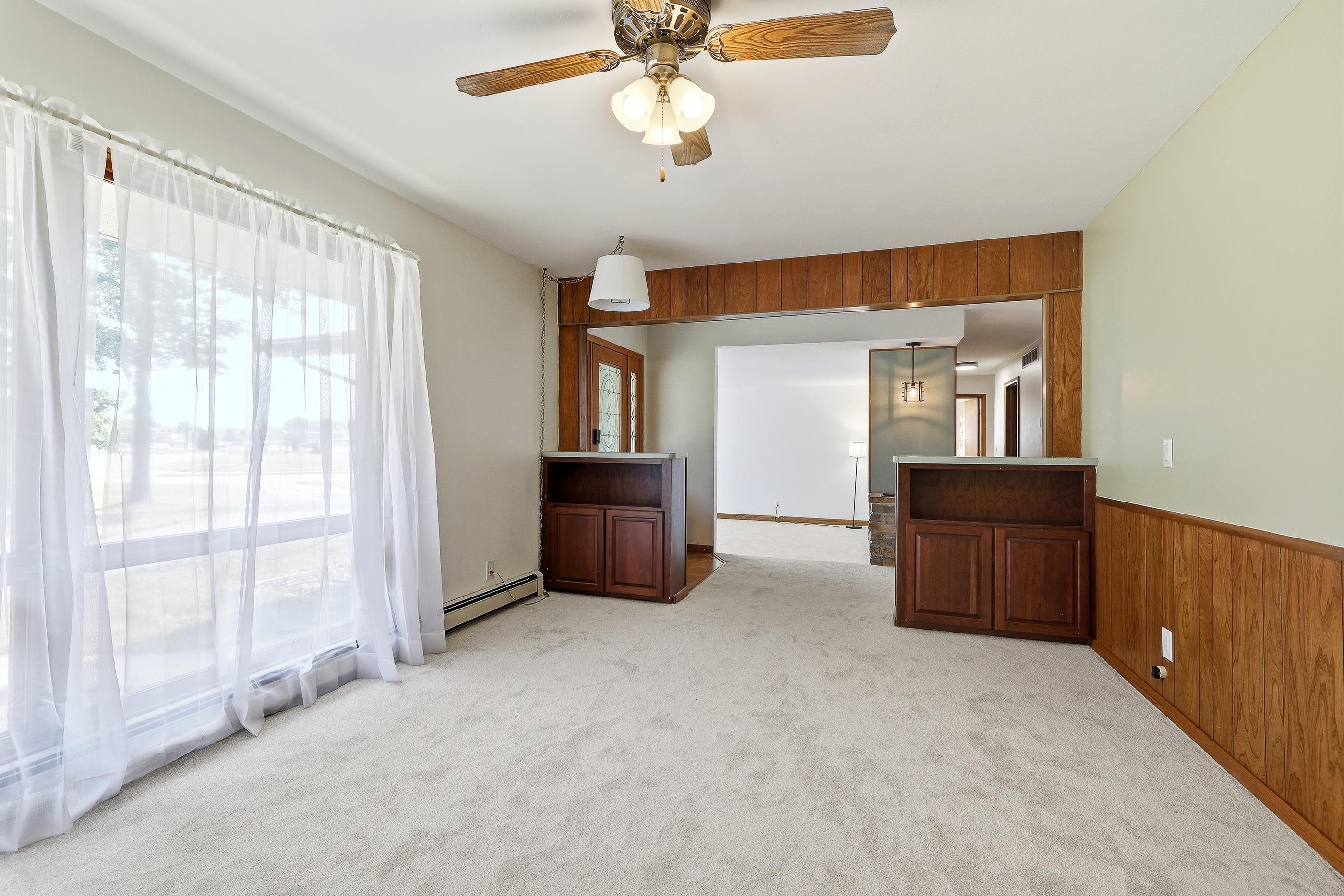 5595 Ellis Street Property Photo 12