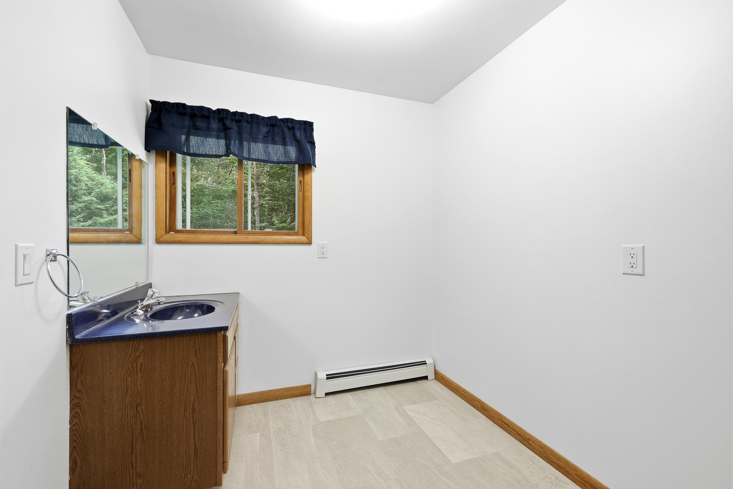 5595 Ellis Street Property Photo 28