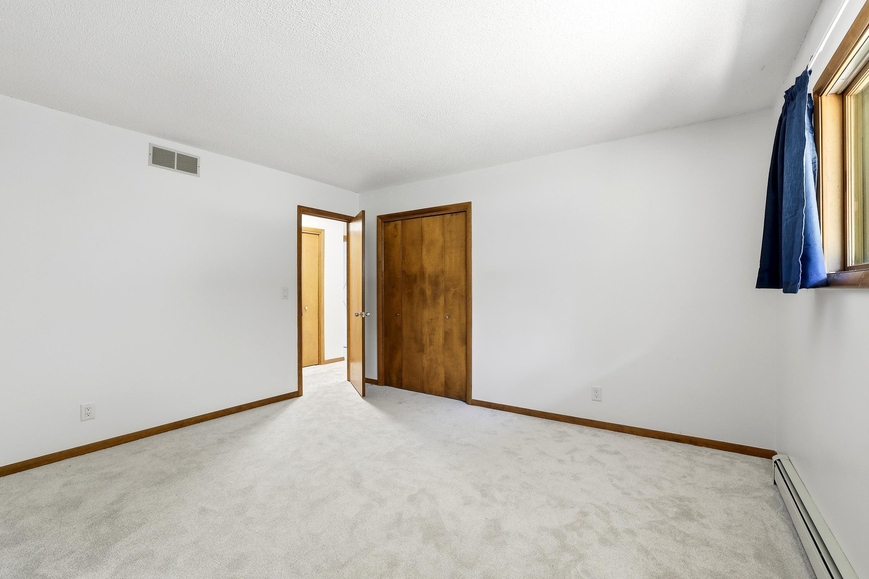 5595 Ellis Street Property Photo 32