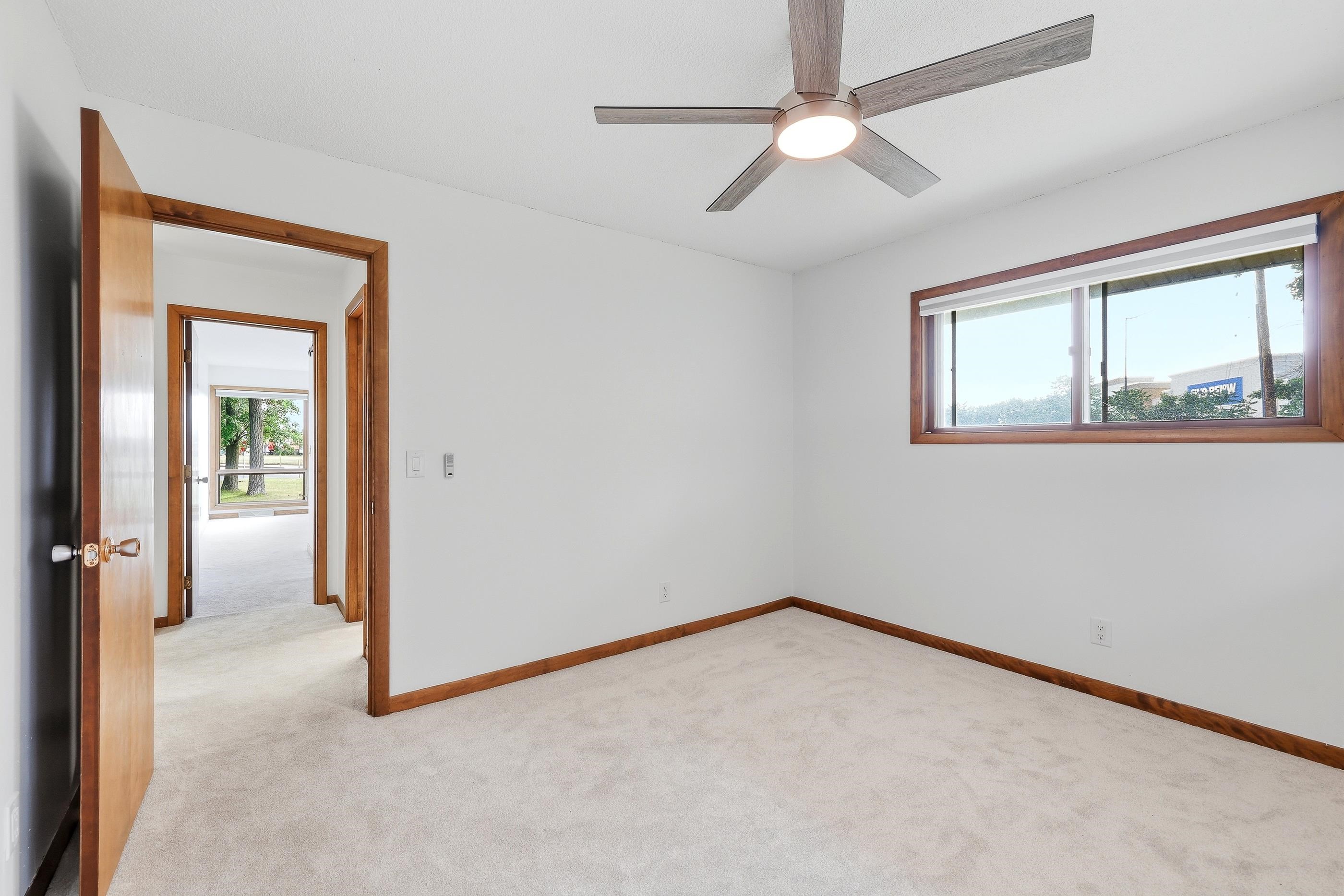 5595 Ellis Street Property Photo 34