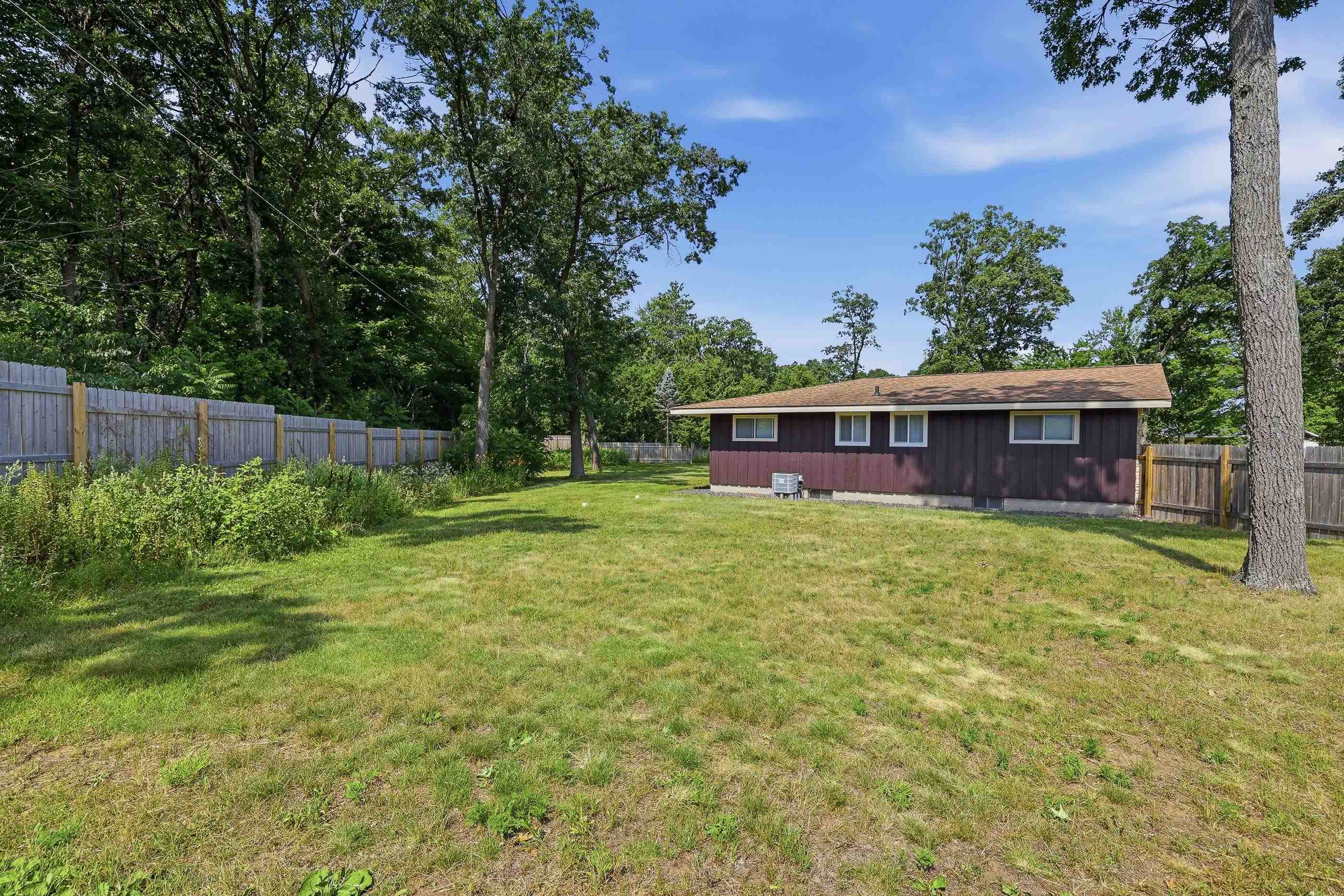 5595 Ellis Street Property Photo 56