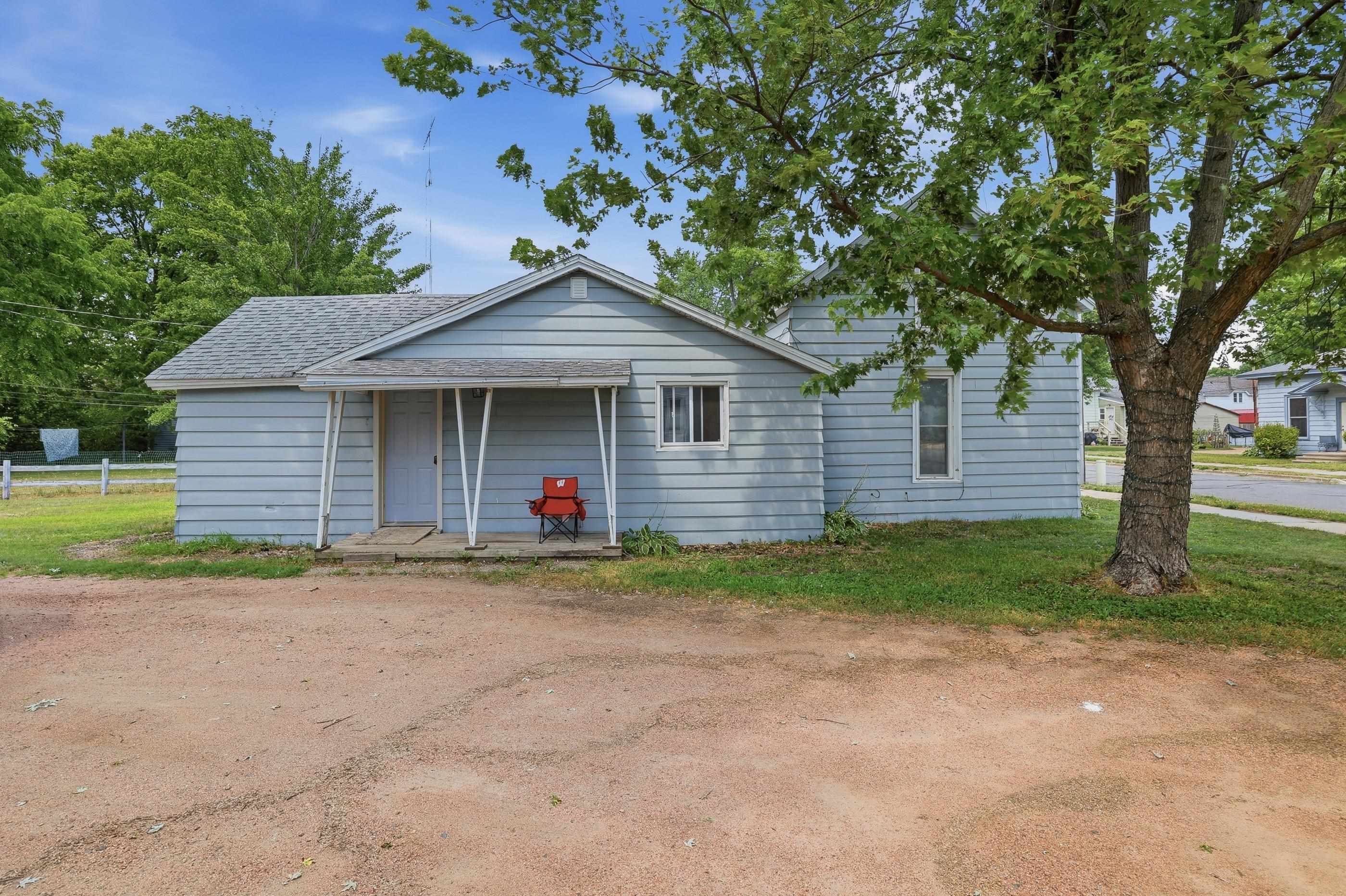 2142 Strongs Avenue Property Photo 20