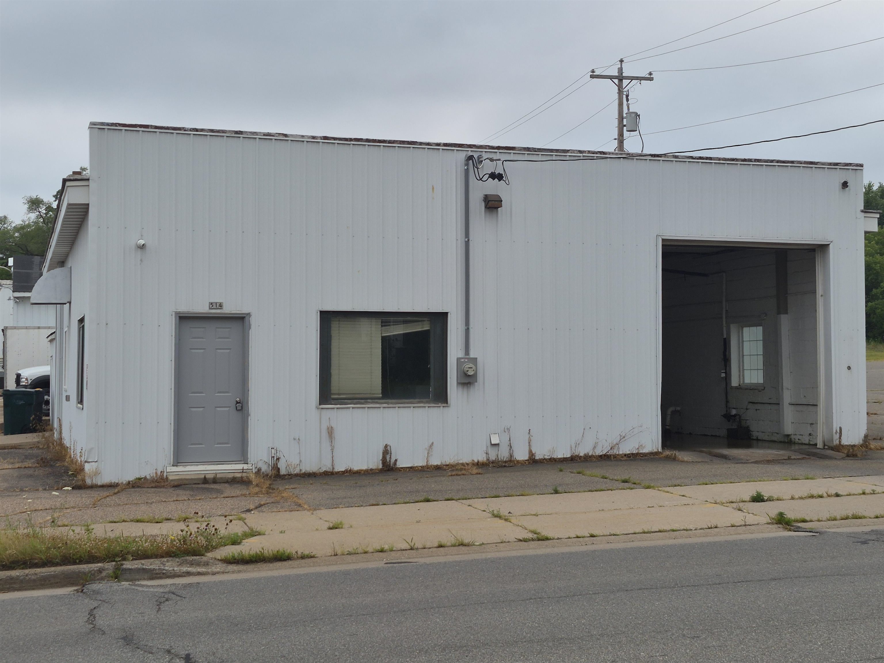 514 State Highway 153 Property Photo 26
