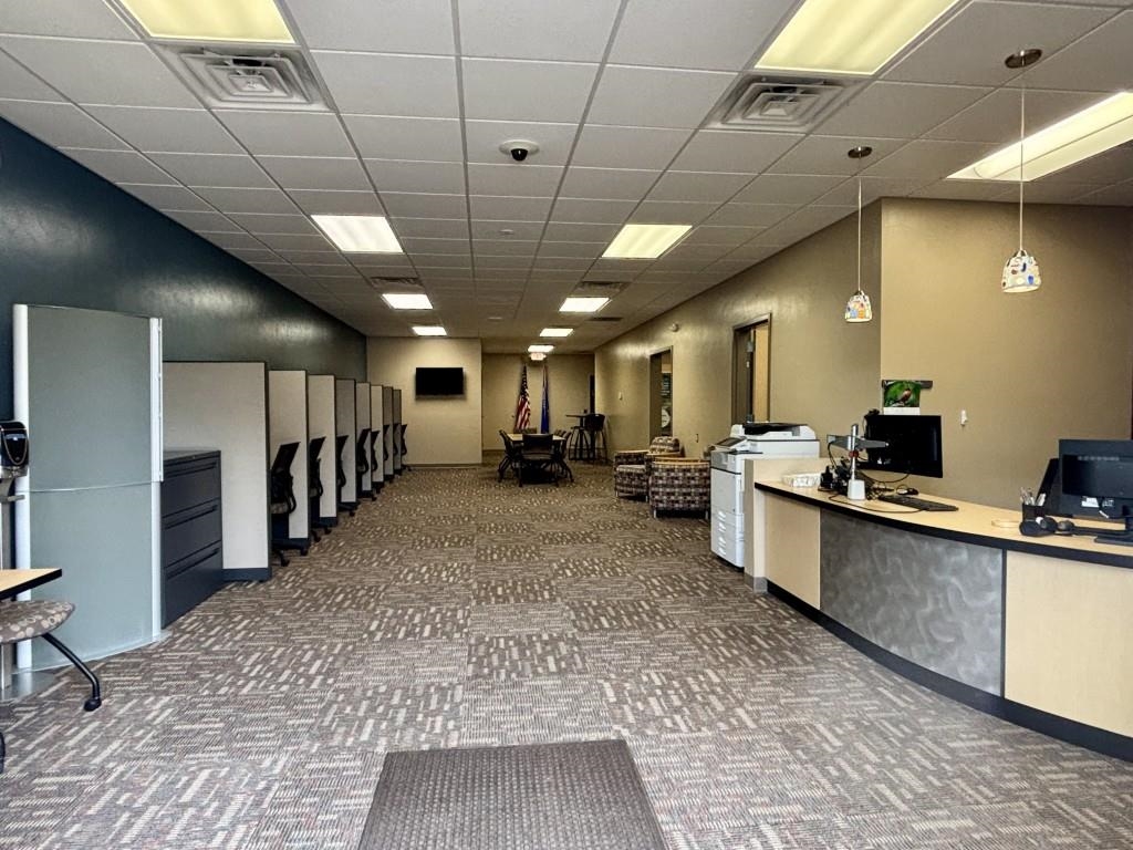 402 N Genesee Street Property Photo 4