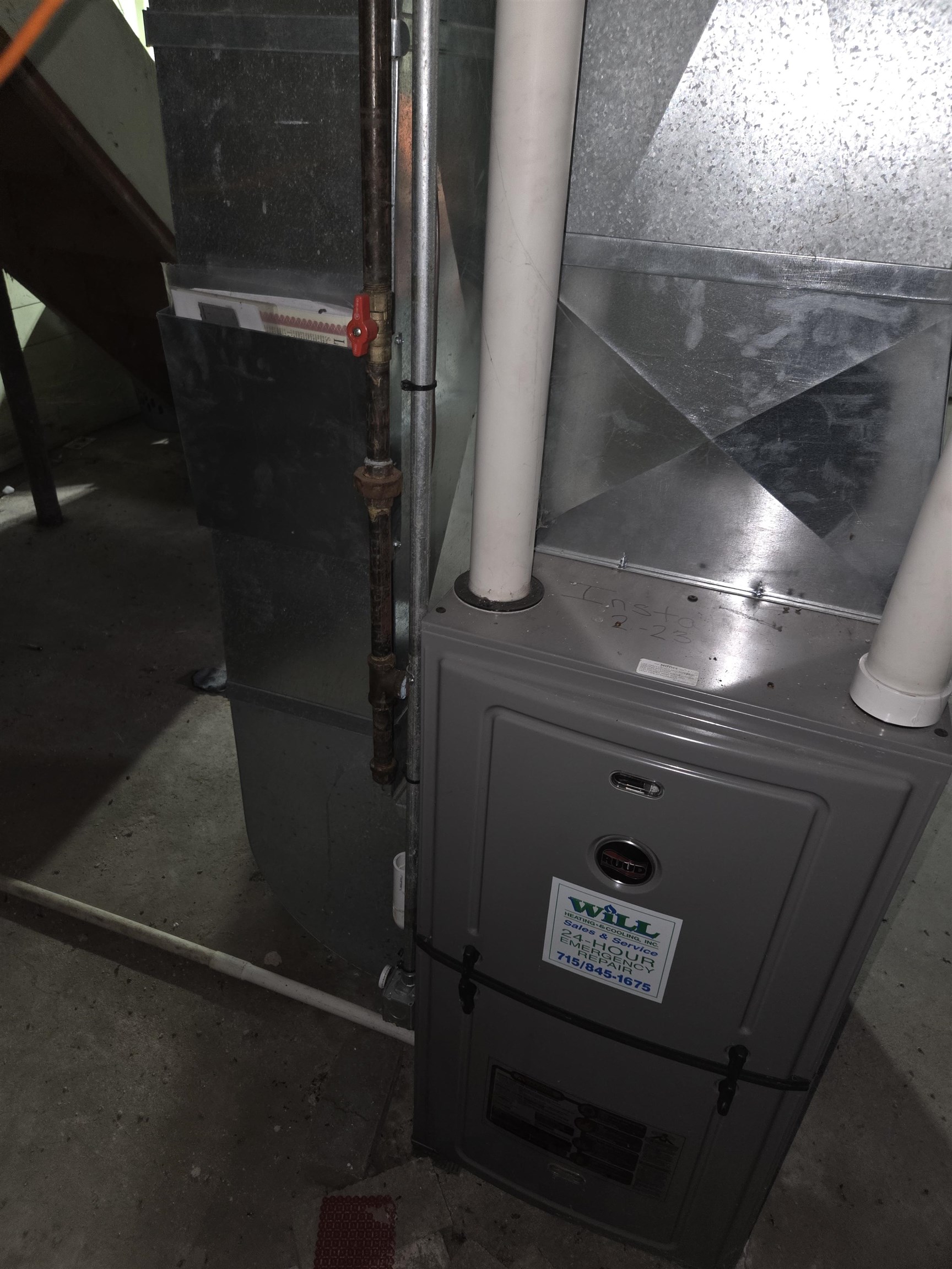 220 Clark Street Property Photo 10
