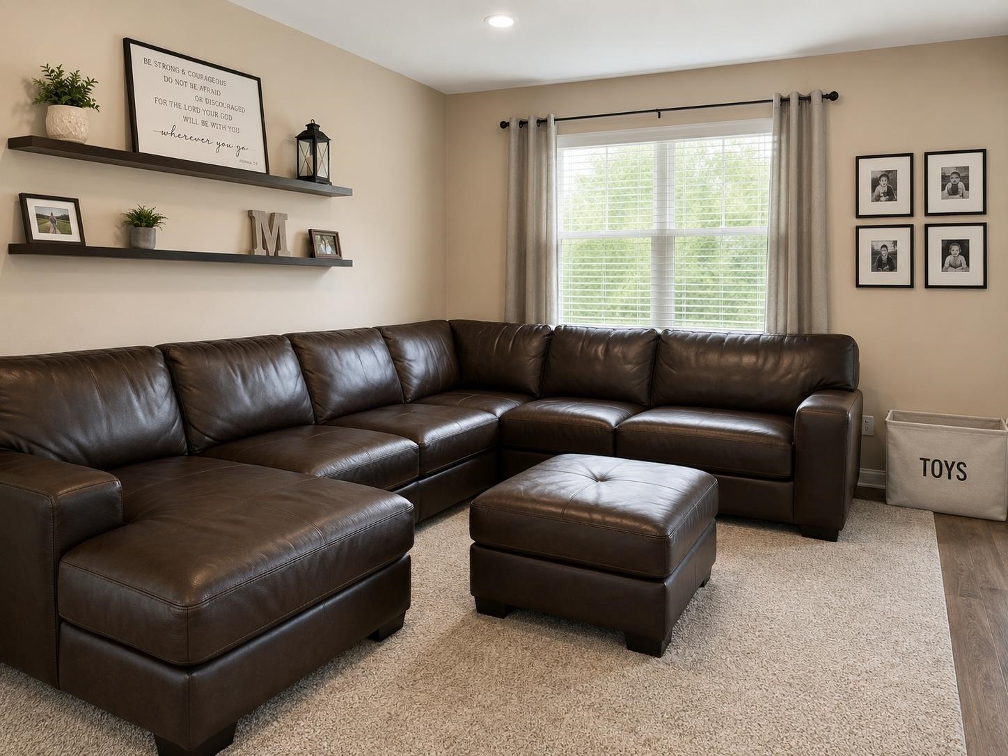220 Clark Street Property Photo 13