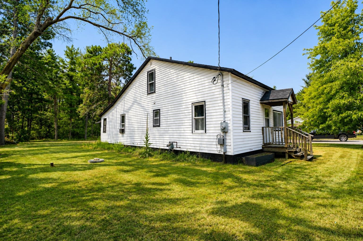 8530 County Road Z Property Photo 3