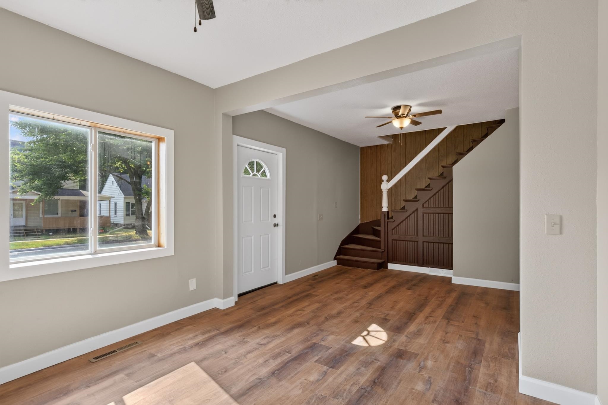 551 8th Avenue North Property Photo 16