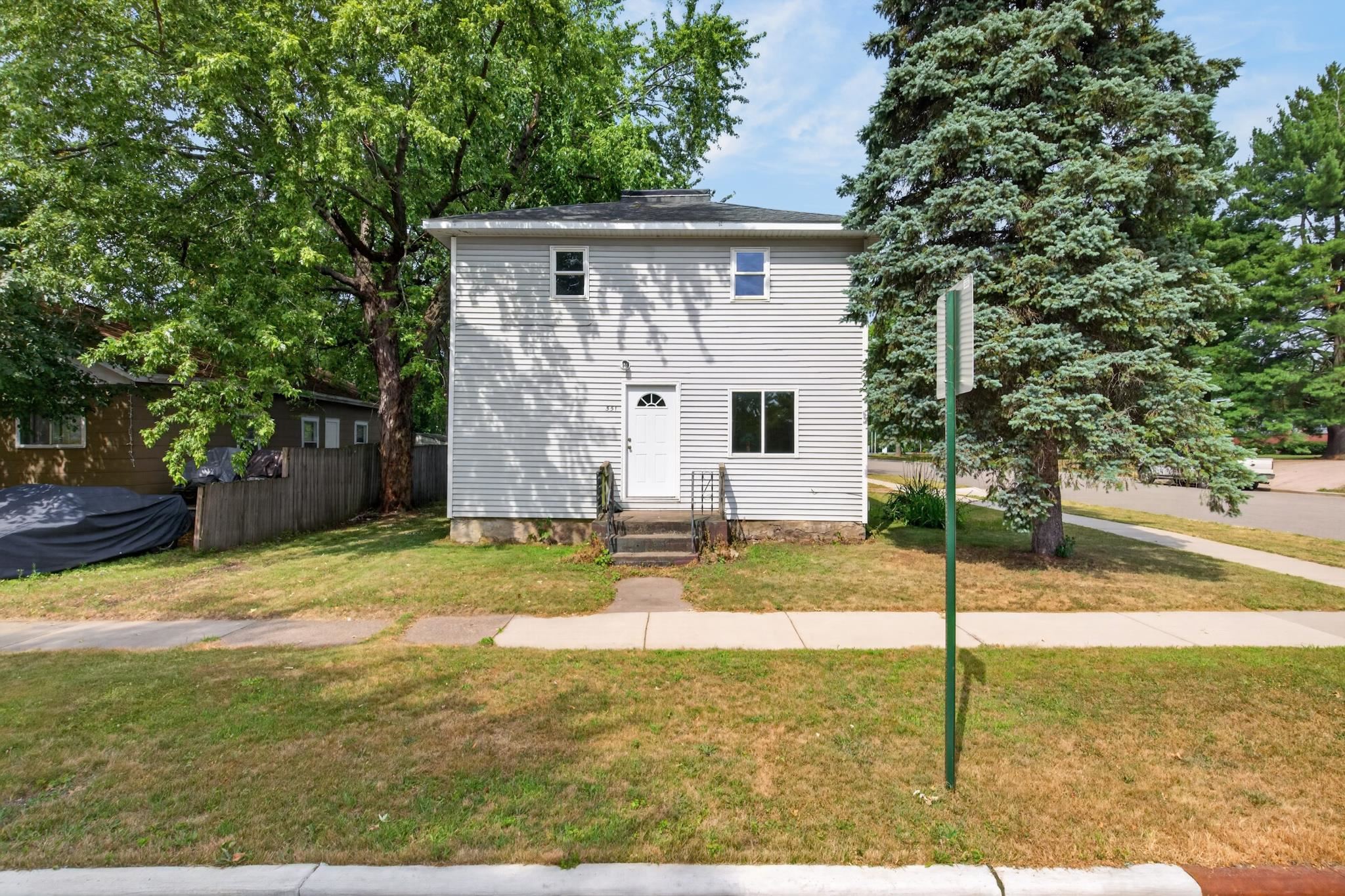 551 8th Avenue North Property Photo 32