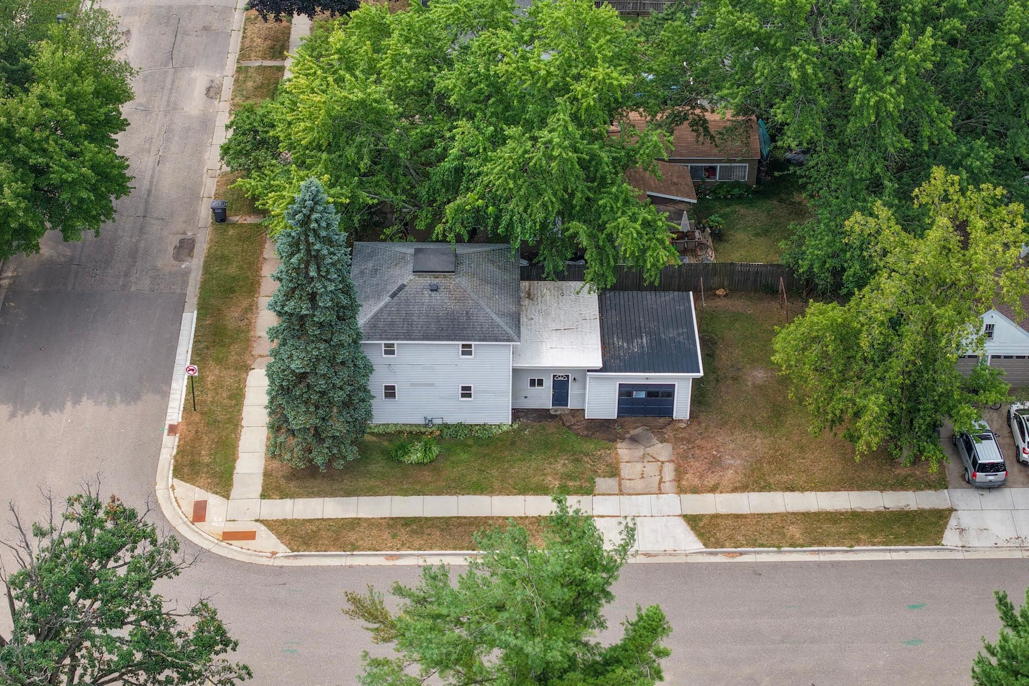 551 8th Avenue North Property Photo 37