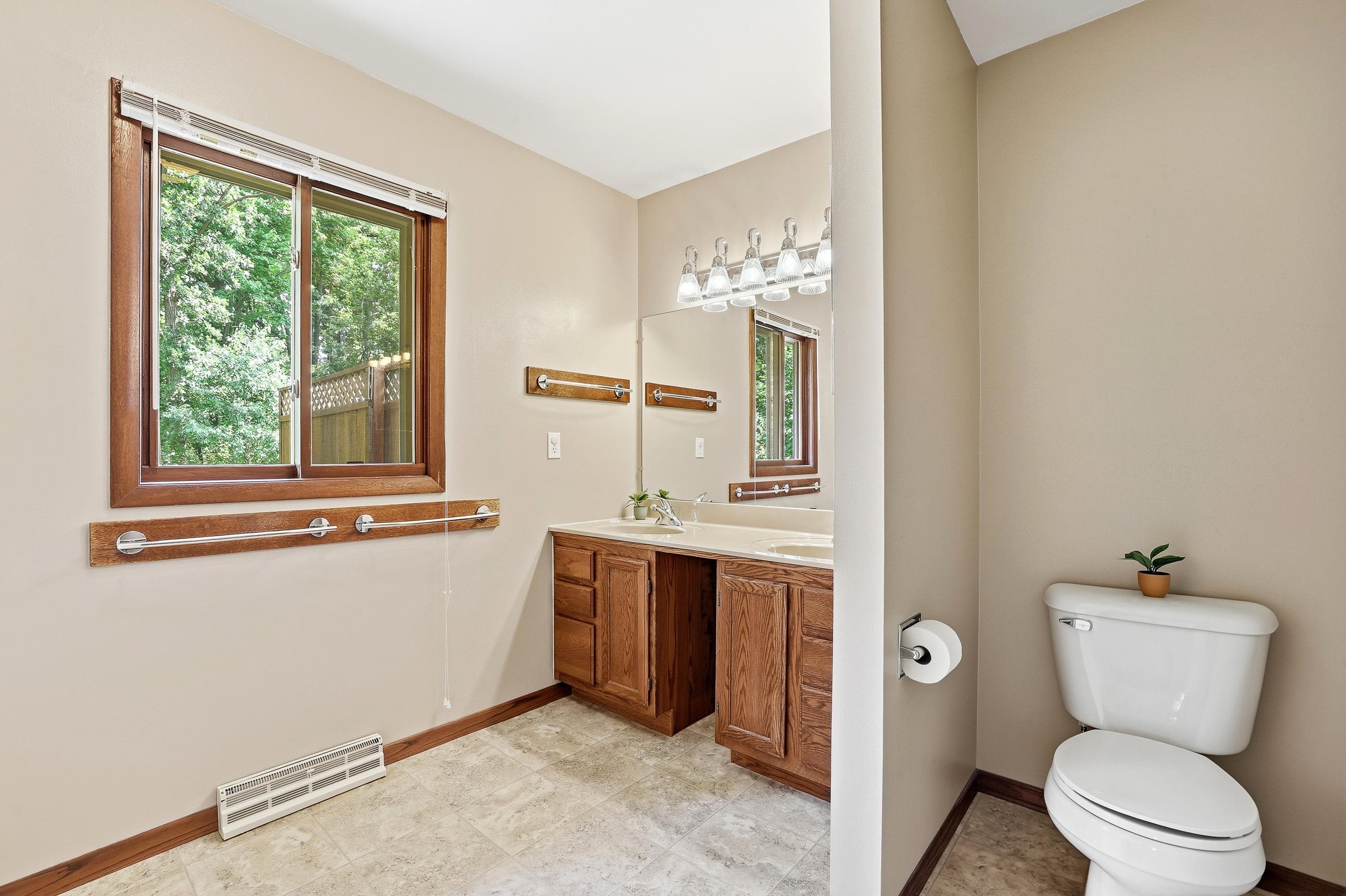 3301 Howard Avenue Property Photo 42
