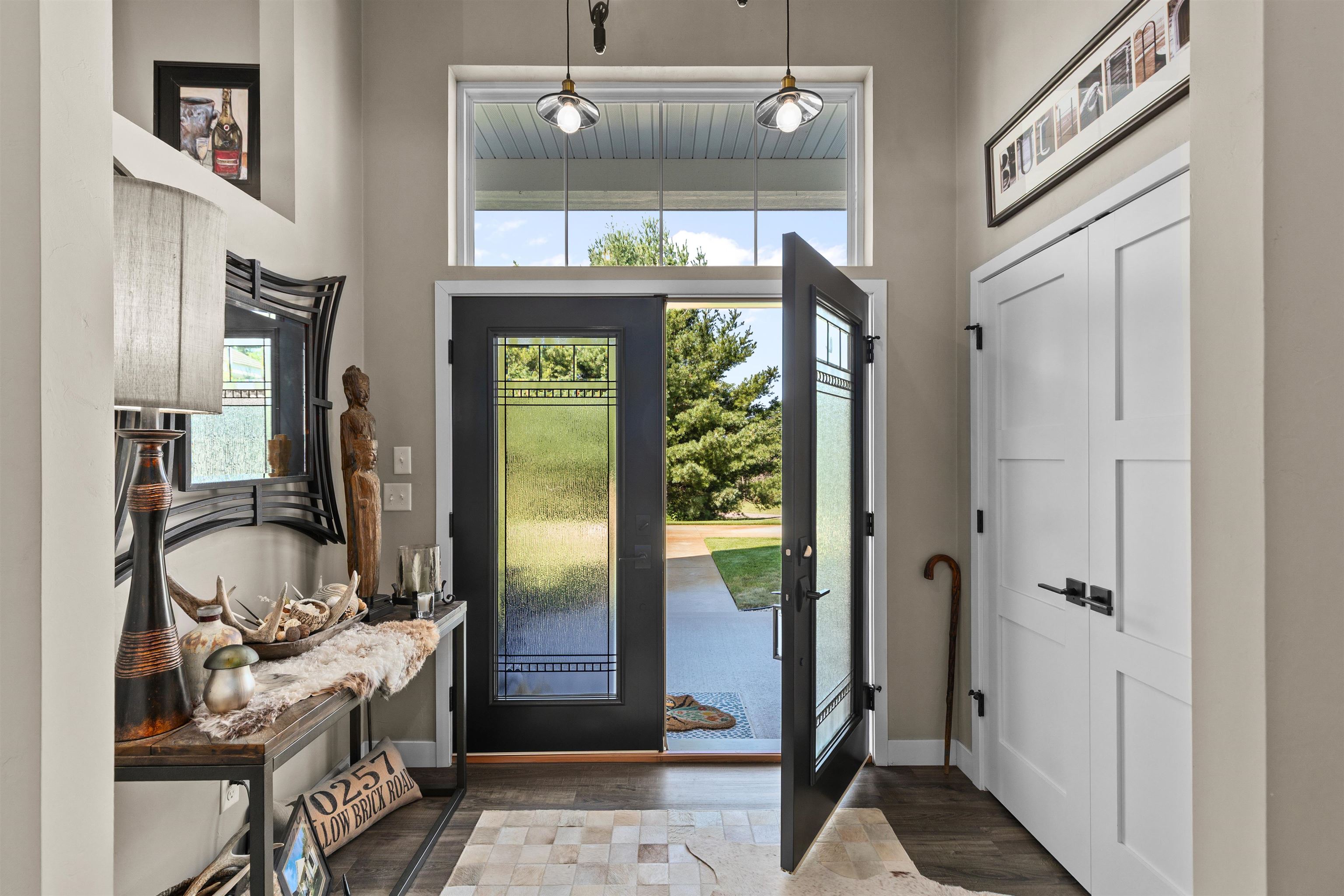 10257 Yellow Brick Road Property Photo 9