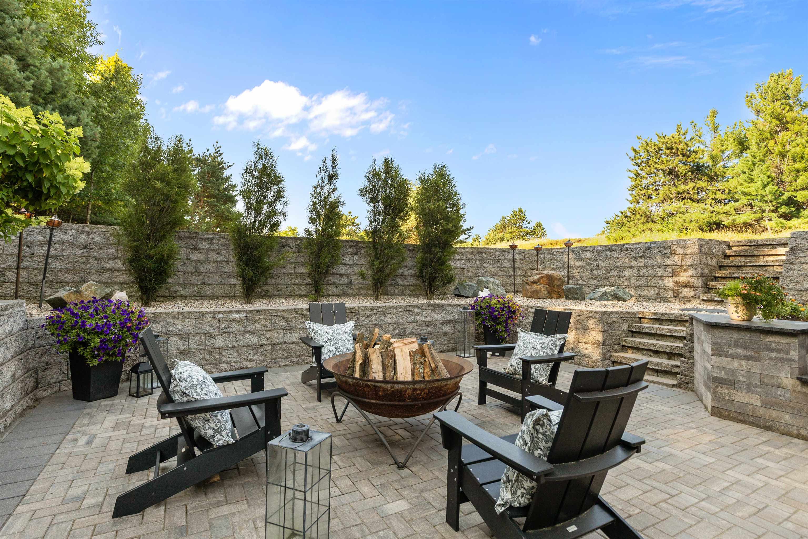 10257 Yellow Brick Road Property Photo 48