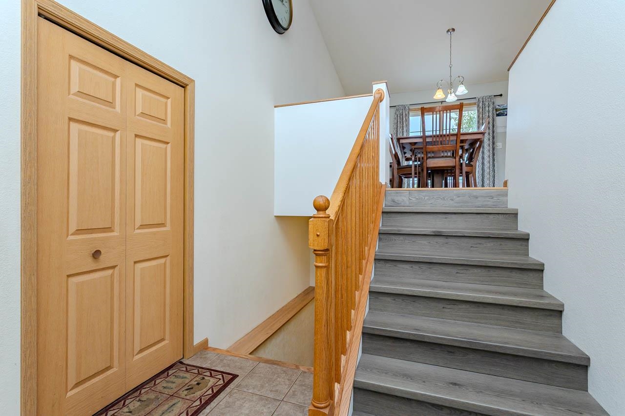 2066 Timothy Lane Property Photo 3