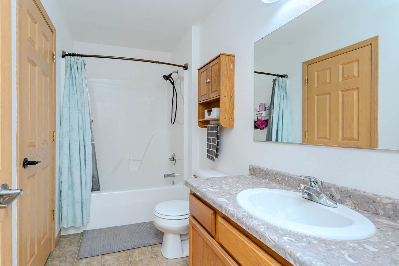 2066 Timothy Lane Property Photo 14
