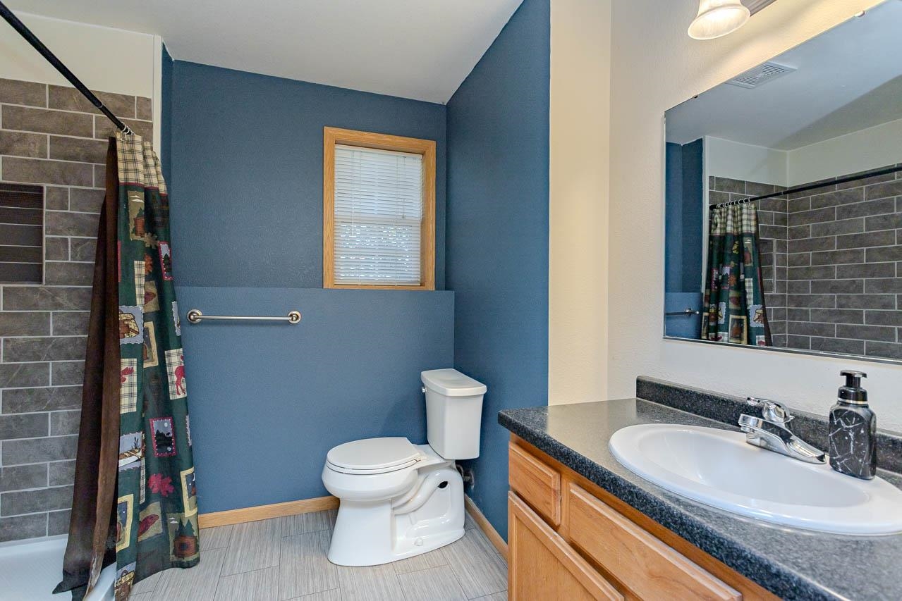 2066 Timothy Lane Property Photo 21