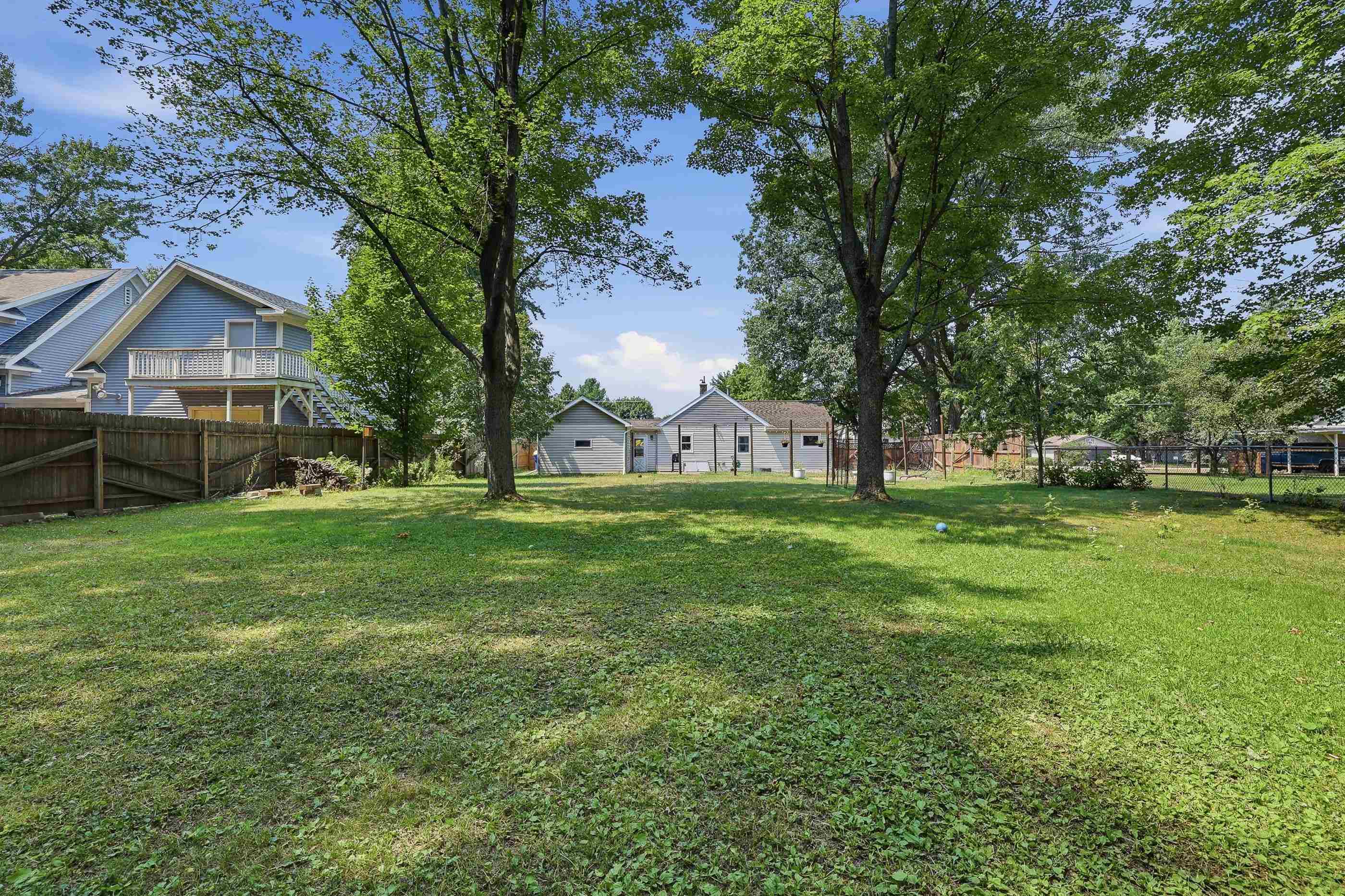 227909 Partridge Avenue Property Photo 37