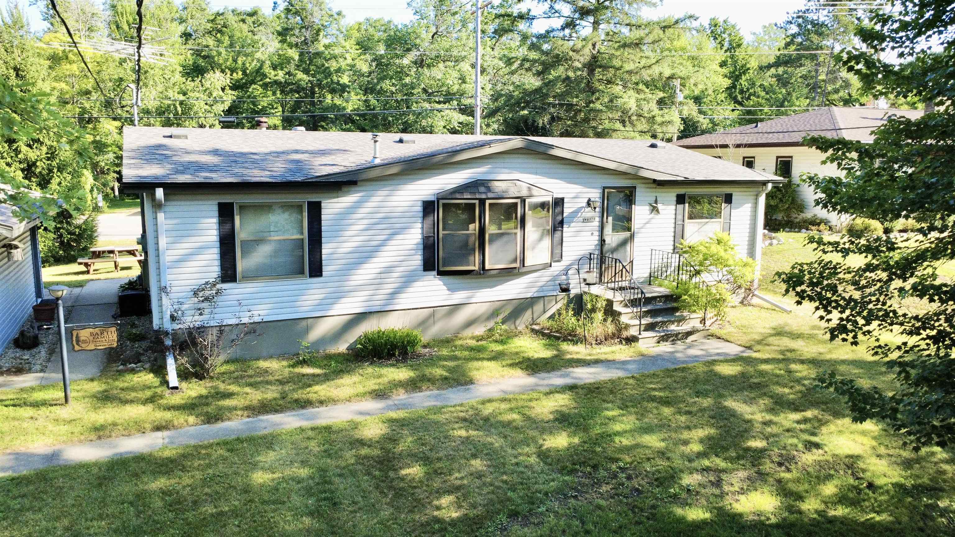 W6028 N Bay Circle Property Photo 26