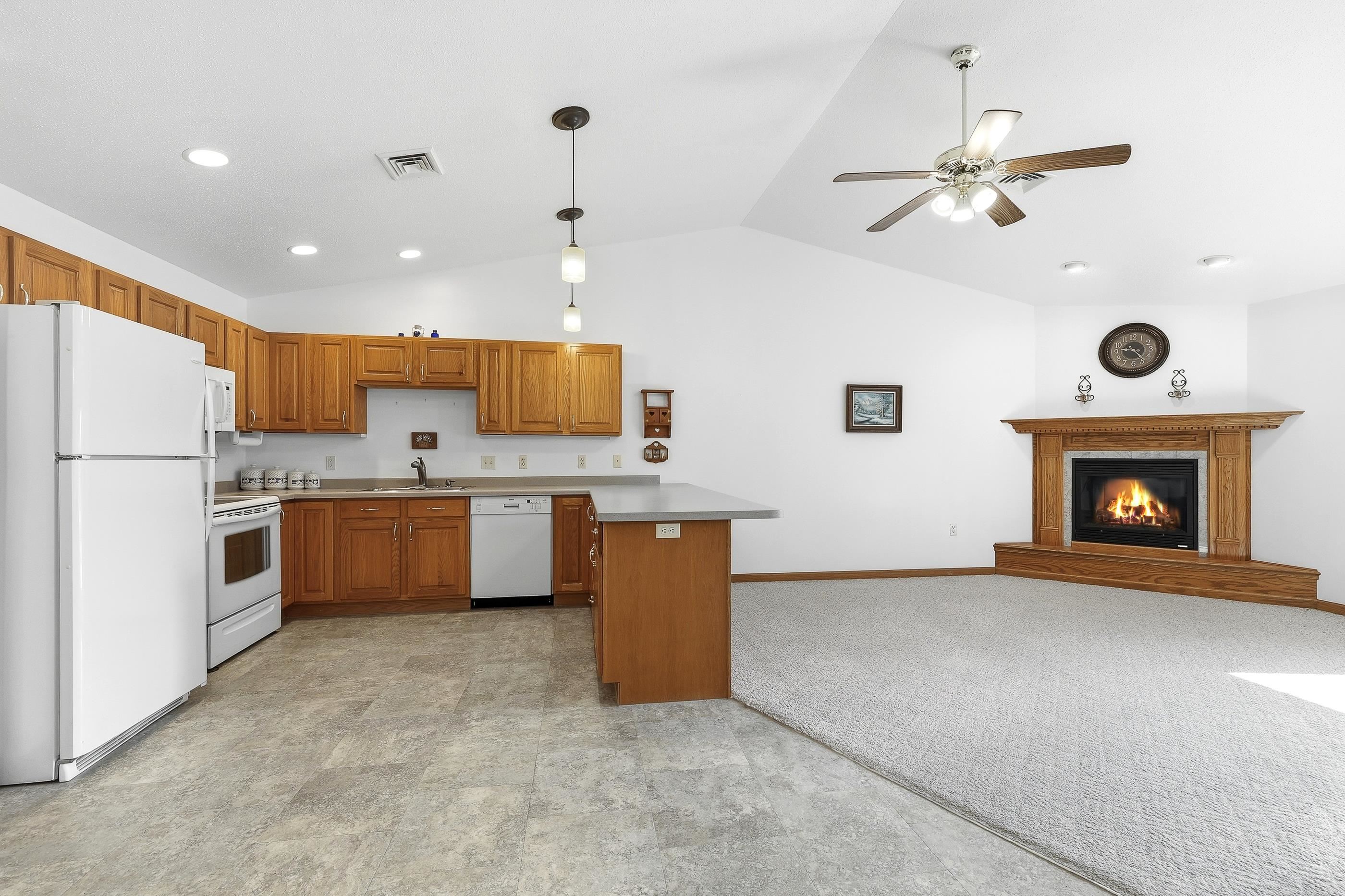 1016 Jasmine Lane Property Photo 18