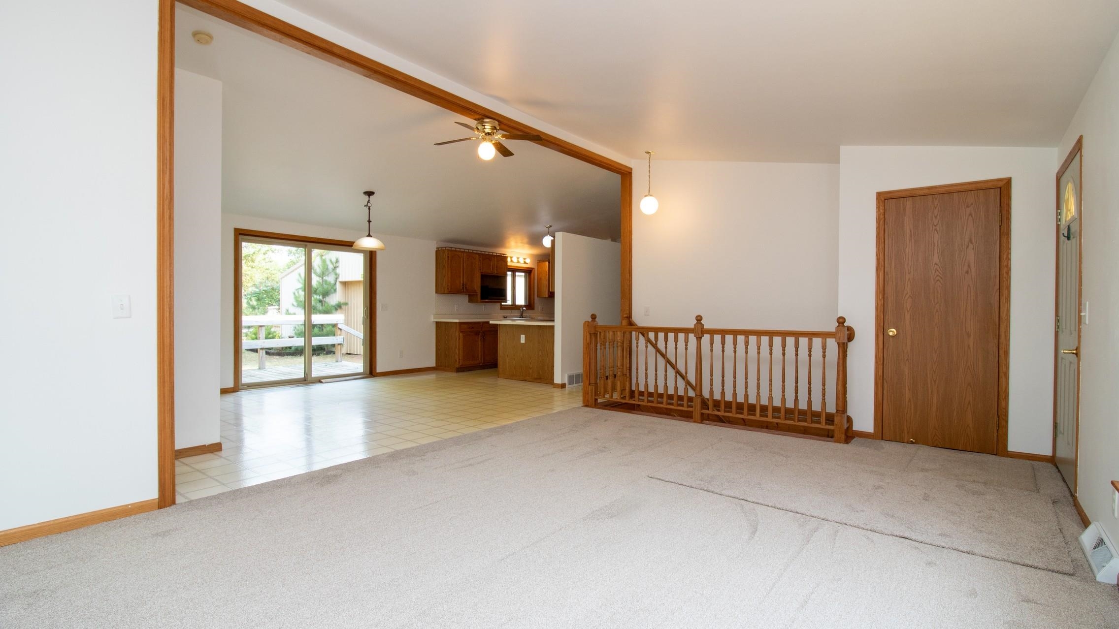 970 River Road Property Photo 6