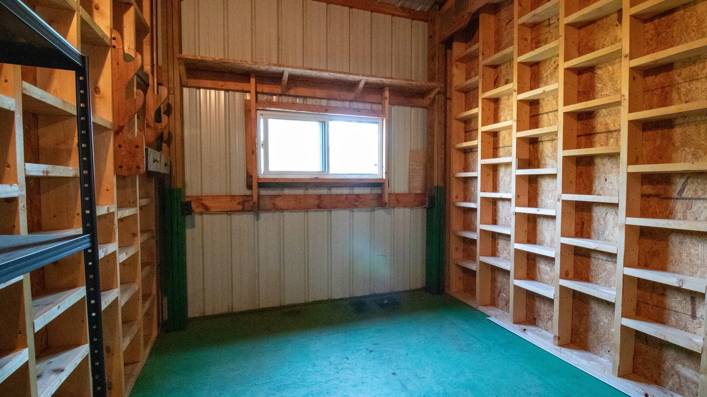 970 River Road Property Photo 41