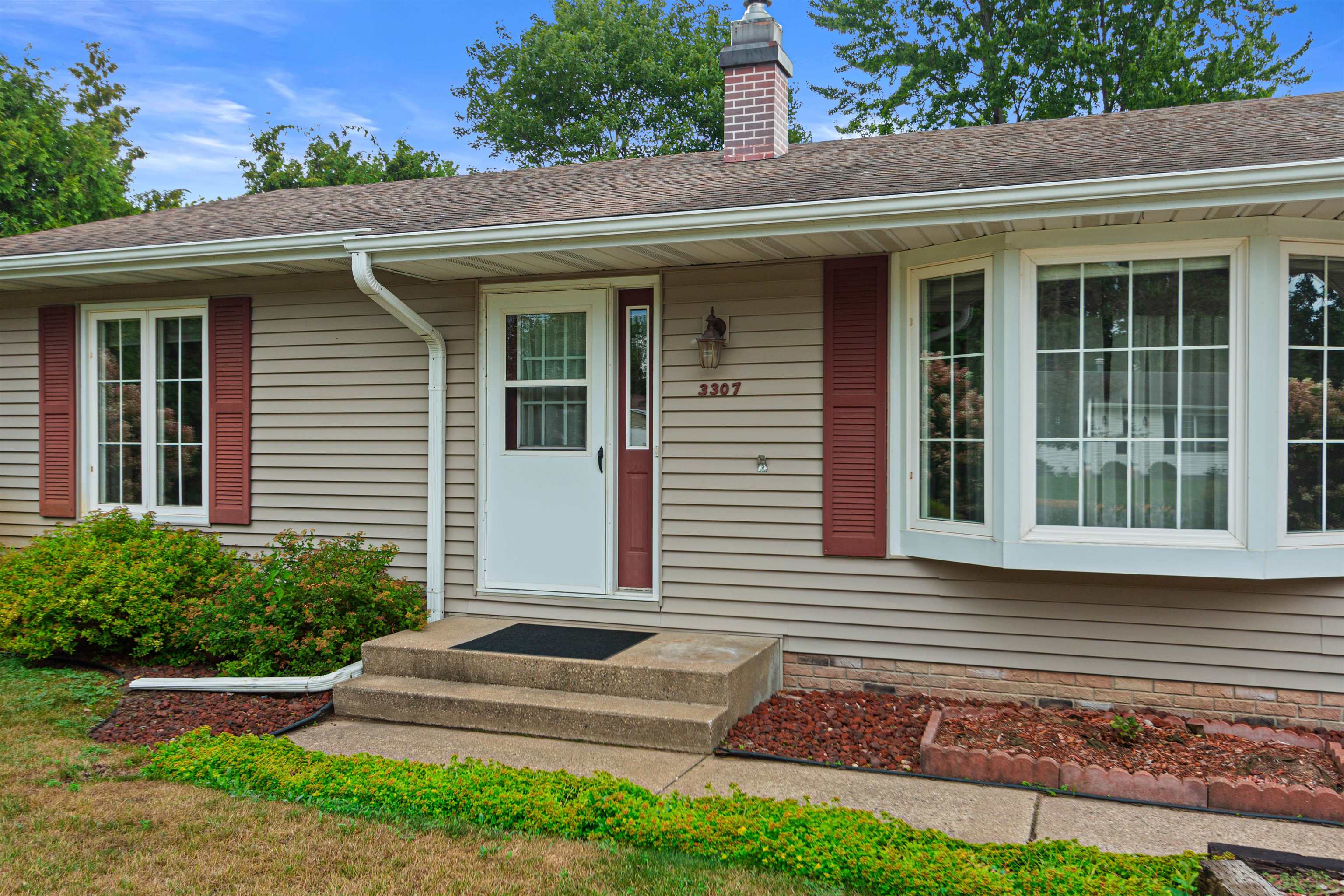 3307 Lindbergh Avenue Property Photo 2