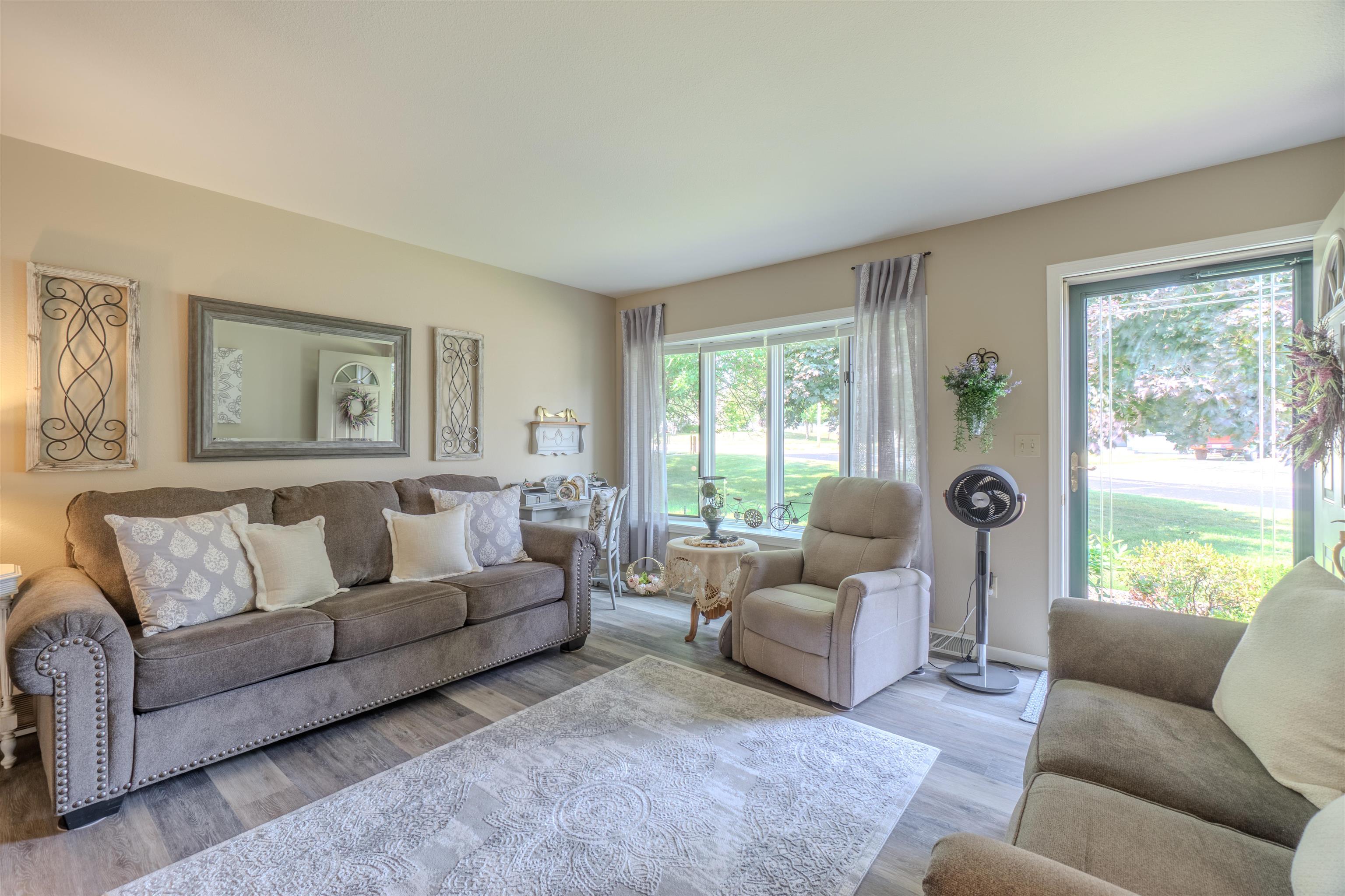 1313 Norton Street Property Photo 4