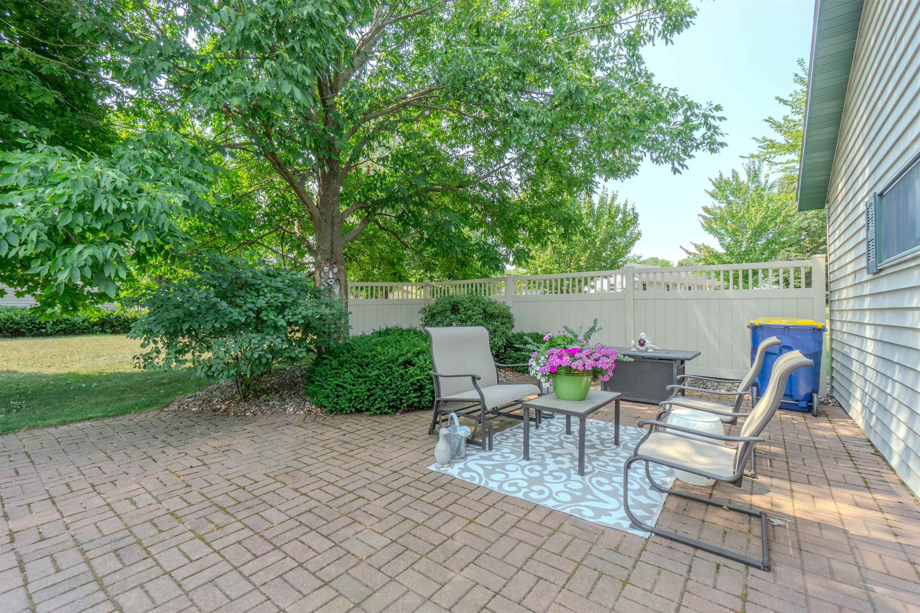 1313 Norton Street Property Photo 45