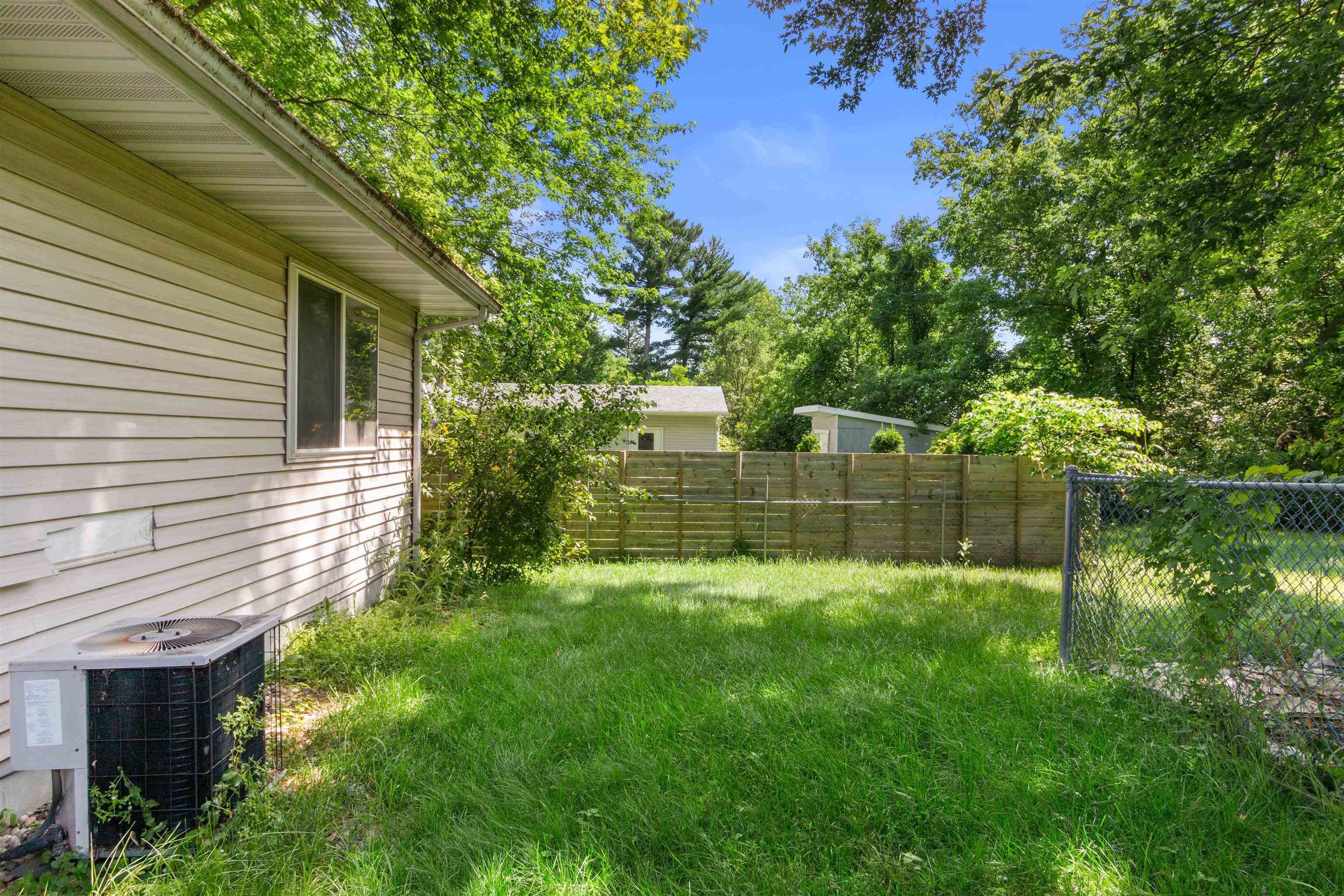 1001 Williams Street Property Photo 31