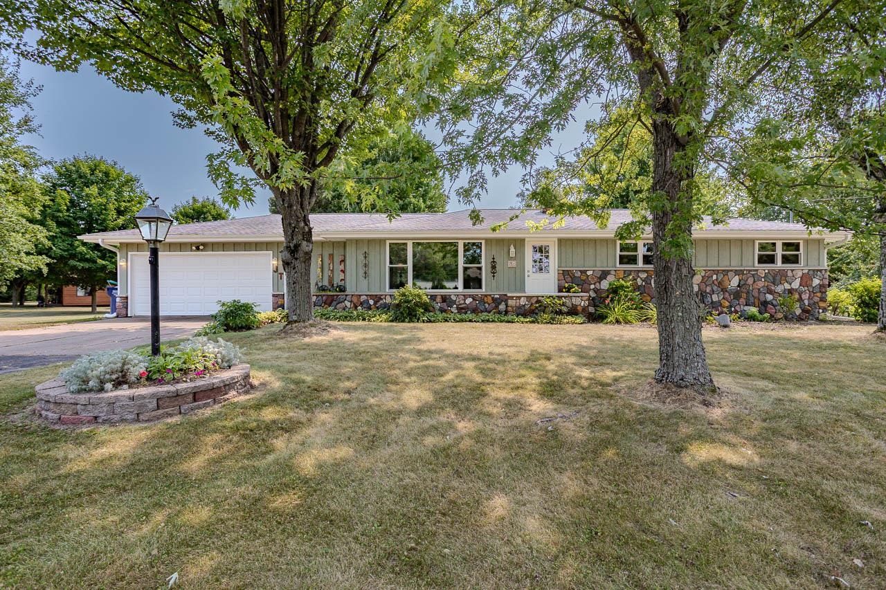 7611 Callon Avenue Property Photo 1