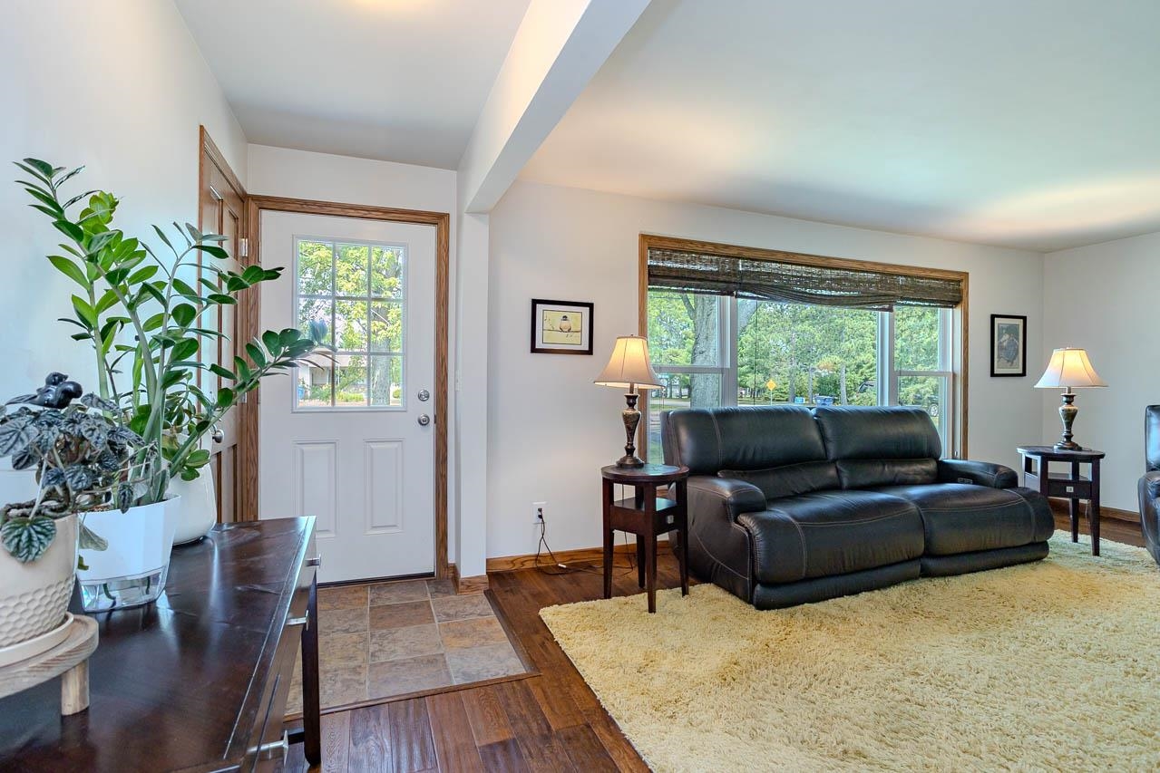 7611 Callon Avenue Property Photo 13