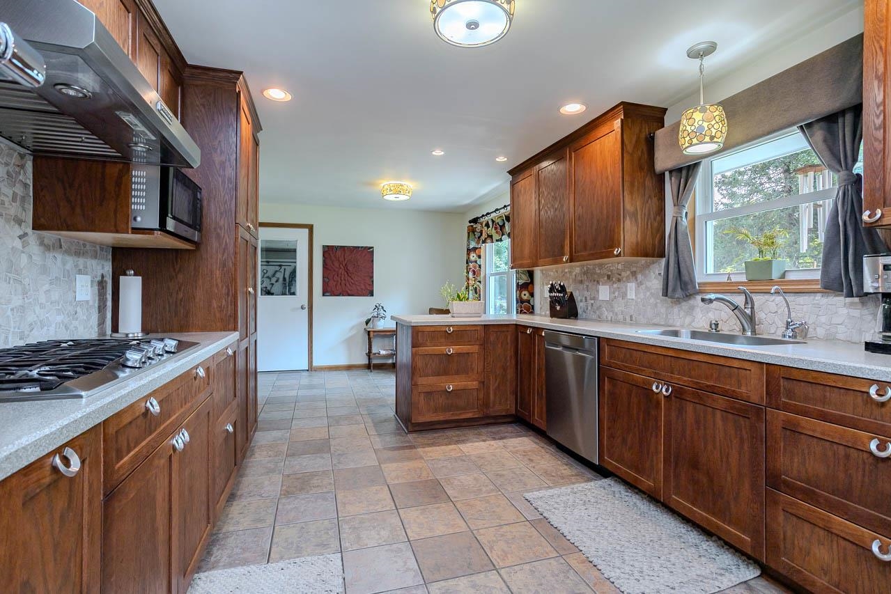 7611 Callon Avenue Property Photo 18