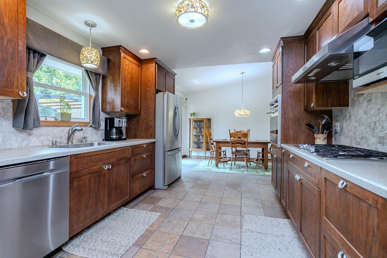 7611 Callon Avenue Property Photo 19