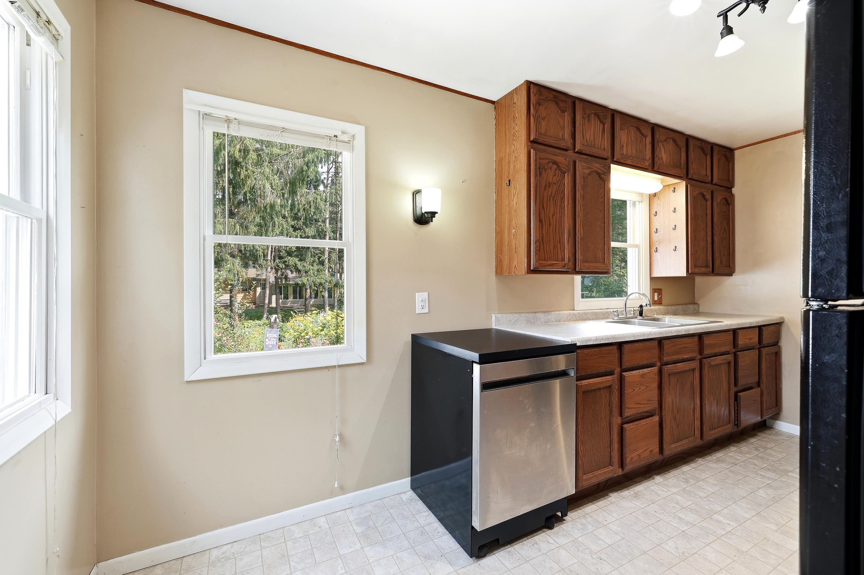 1108 Brown Street Property Photo 14