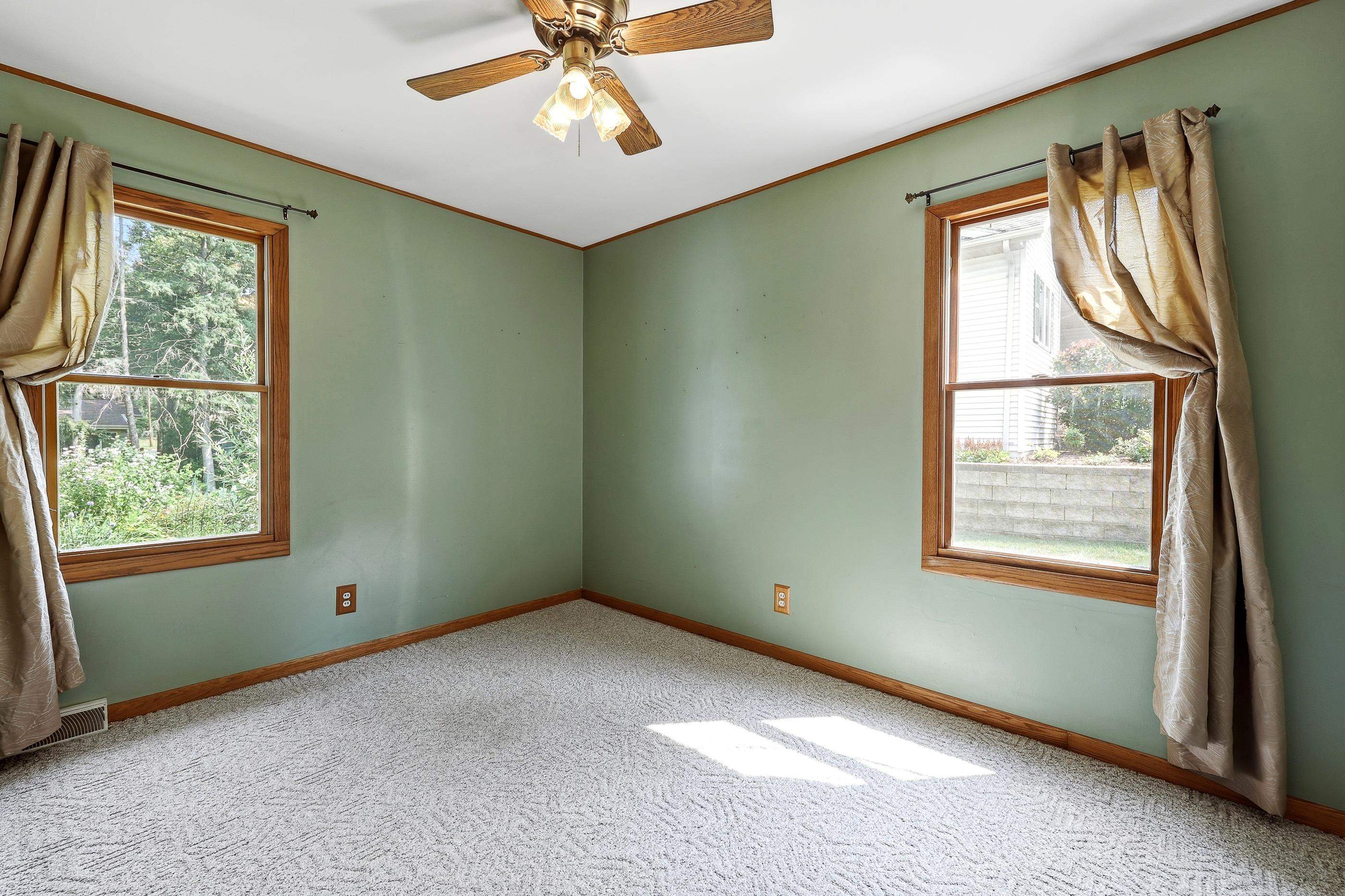 1108 Brown Street Property Photo 20