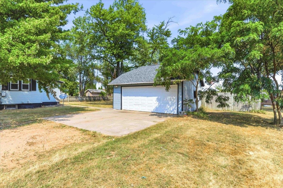 1641 S 6th Street Property Photo 5
