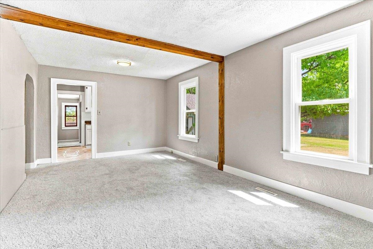 1641 S 6th Street Property Photo 12