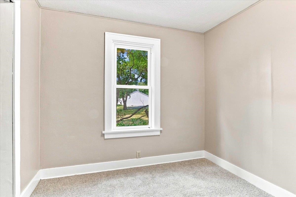 1641 S 6th Street Property Photo 16