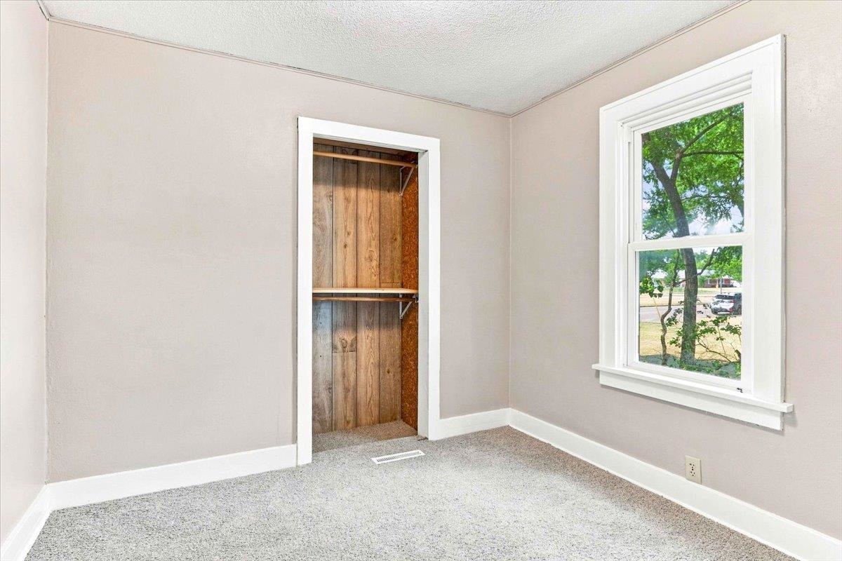 1641 S 6th Street Property Photo 17