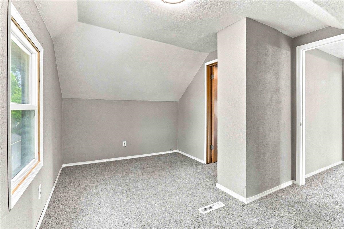 1641 S 6th Street Property Photo 20
