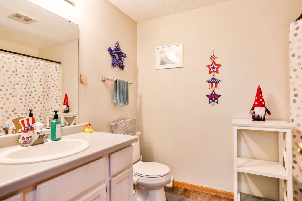 1001 Chestnut Street Property Photo 32