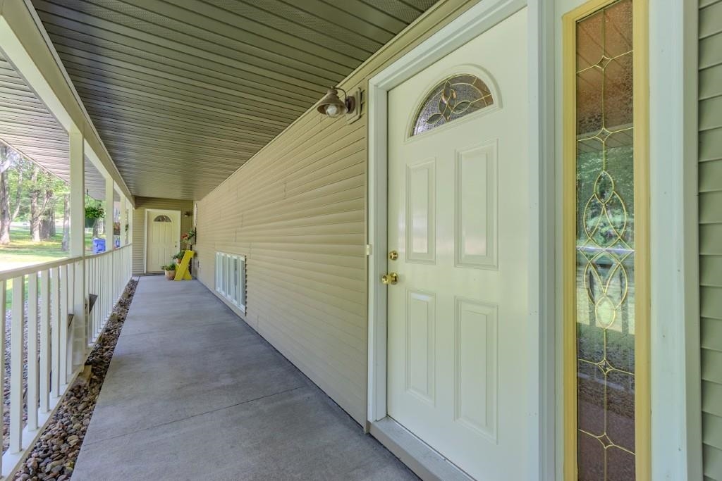 576 N 43rd Avenue Property Photo 6