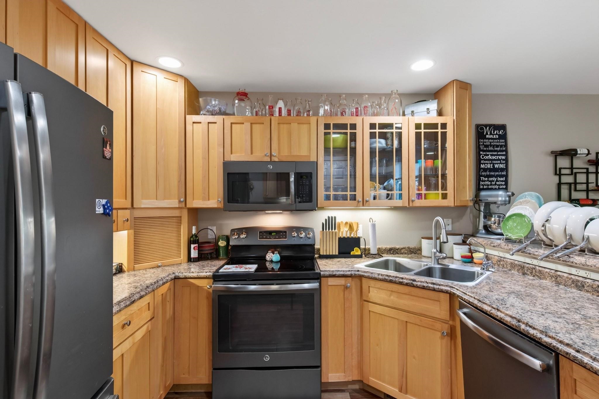 1121 Hearthstone Place Property Photo 11