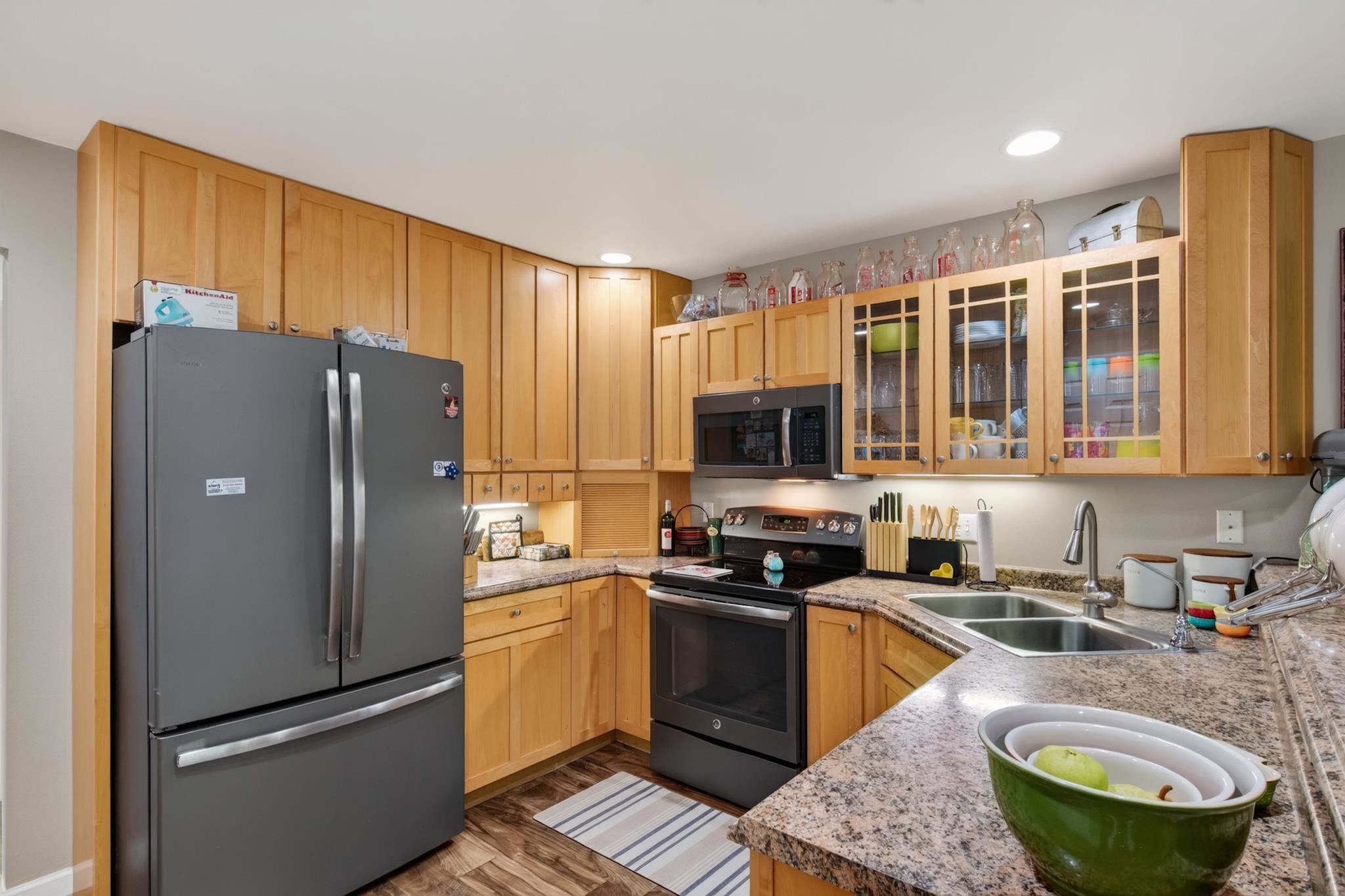 1121 Hearthstone Place Property Photo 12