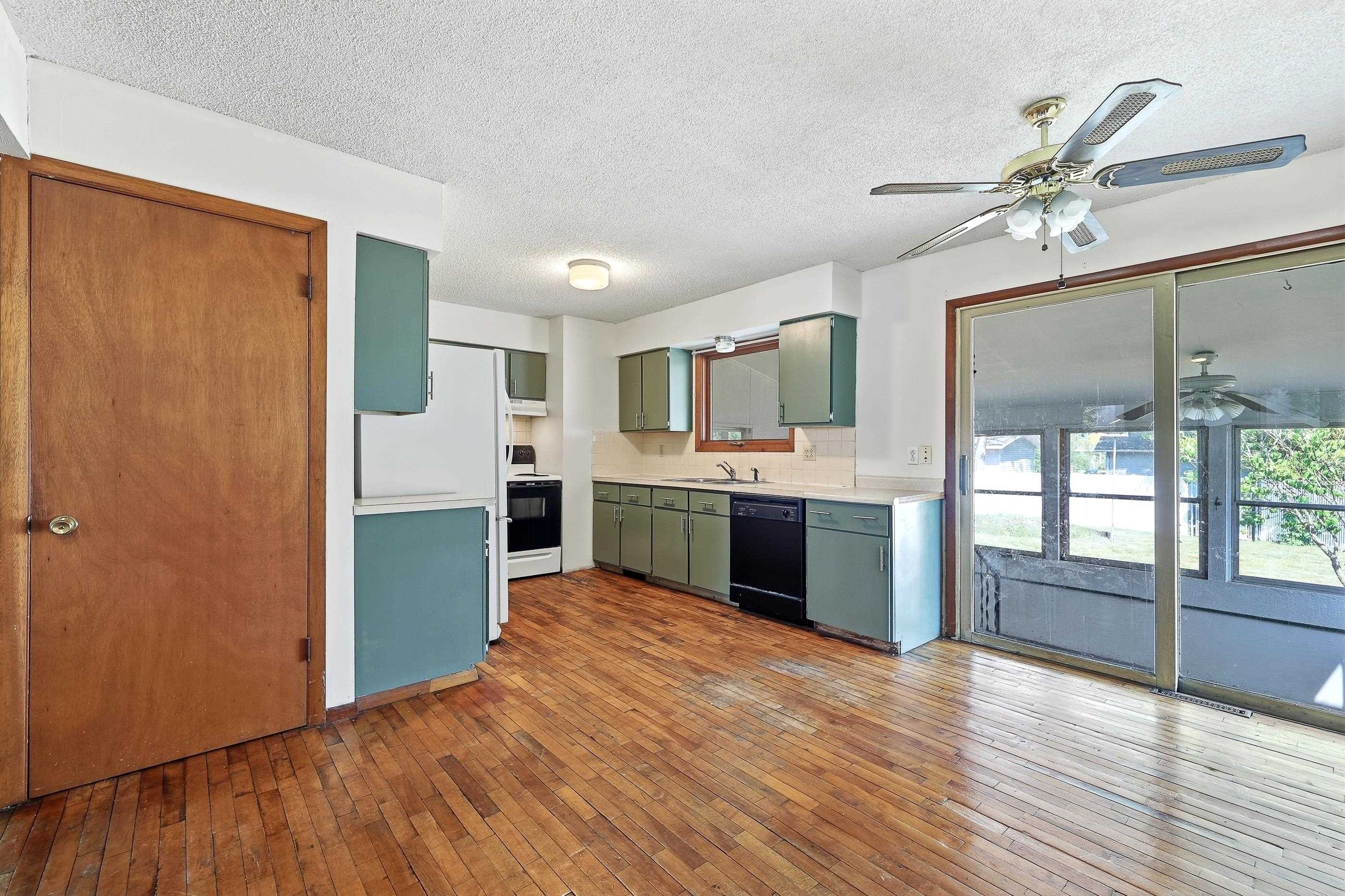 3279 Lindbergh Avenue Property Photo 12