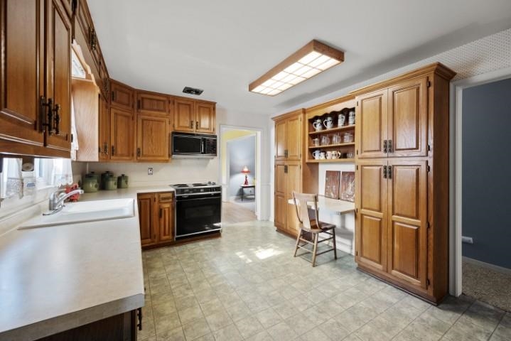 2301 Strange Street Property Photo 15