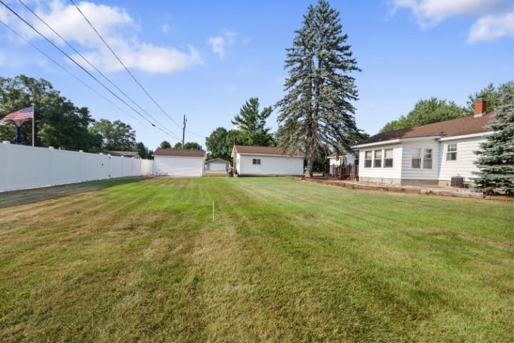 2301 Strange Street Property Photo 43