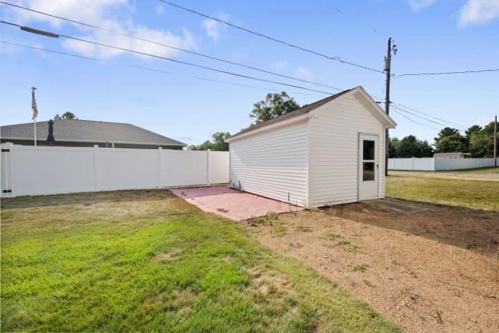2301 Strange Street Property Photo 44